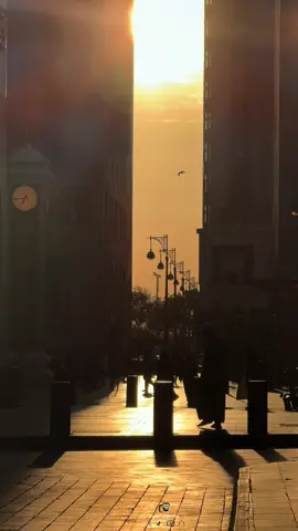 وعن جريرِ بنِ عبدِاللَّه : قال: قال رسولُ اللَّه ﷺ: مَنْ لا يَرْحَم النَّاس لا يَرْحَمْهُ اللَّه - متفقٌ عَلَيهِ.☘️🤍 #عبدالمحسن_القاسم#اكسبلور#foryou#fyp#quran