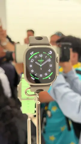 Your first look at the new Apple Watch Ultra 3 in natural titanium and black. #applewatchultra3 #applewatch #applewatchultra #apple