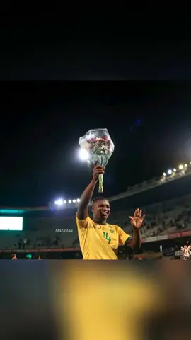 Mbekezeli TLB Mbokazi Received his Flowers in Bloemfontein 👏🇿🇦❤️