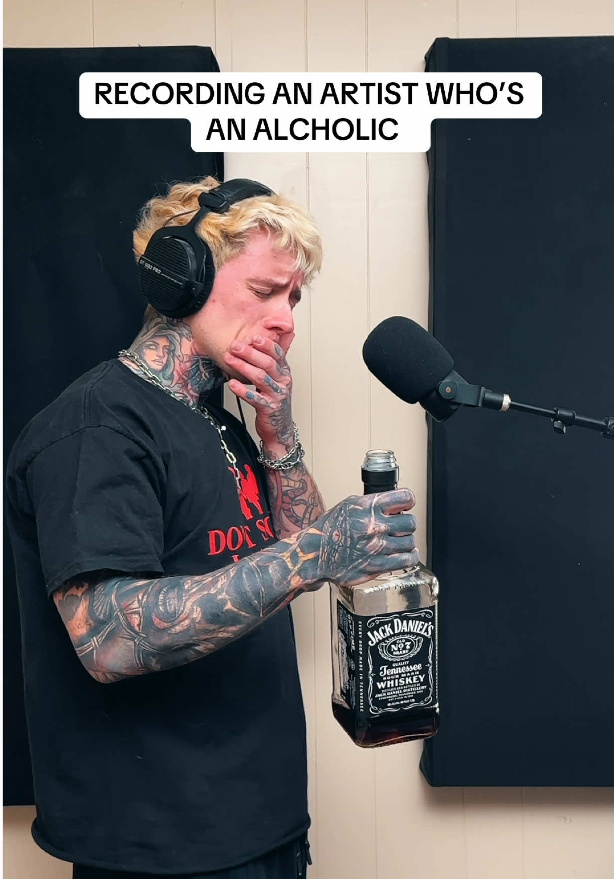 bro was going THRUUUU it 😭 #alcohol #rap #rock #linkinpark