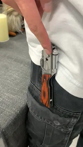 #AK47PocketFoldingKnife#tiktokmademebuyit #tiktokshop #foryou
