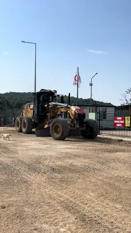 #keşfet #caterpiller #140M #yazmodası