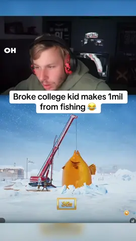 Broke college kid makes it with a massive fish ! #kickstreaming 