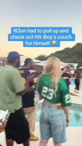 #N3on just had to check it out 😂 #HitBoy 