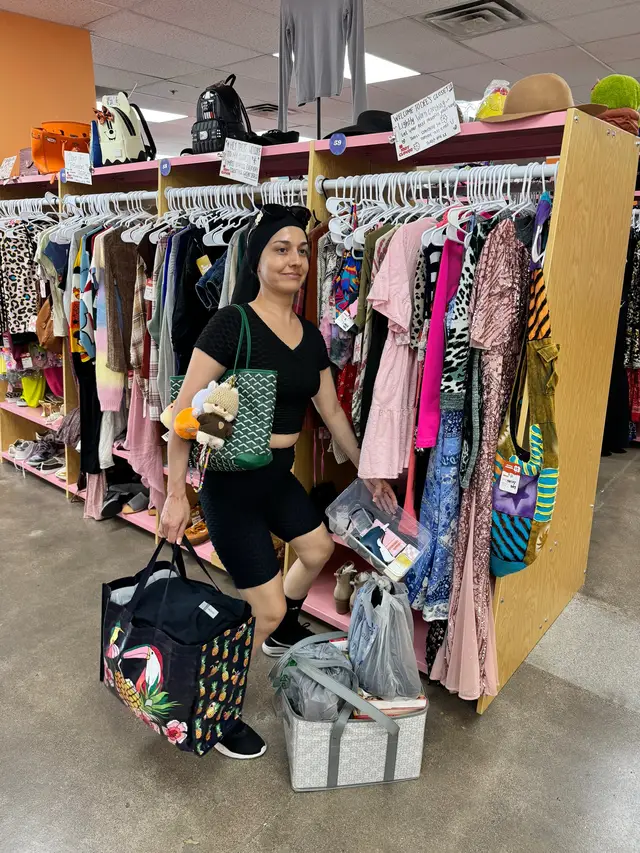 Check out Indy Clover Henderson, NV Booth 59 🫶@indyclover_henderson  Please stop in and take a peek or interact with this post like comment share repost or send it to a friend that loves to thrift! Sustainable fashion is more affordable and good for the planet so it’s a win win This weeks discounts: Thursday: 25% off Friday: 50% off Have fun finding your new favorite statement on piece❤️🍀 #thrift #thrifted #thriftfinds #thriftshop #fashioninspo