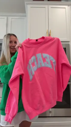 THIS SWEATSHIRT IS PERFECT FOR TEACHERS! 😍 @United Monograms #sweatshirt #puffprint #teachersweatshirt #teachertok #foryoupage 