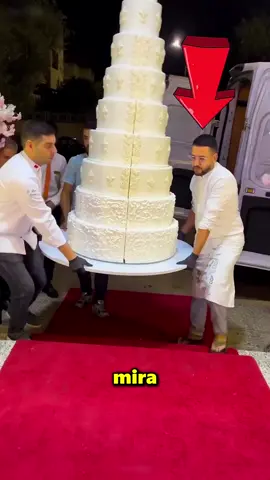 el pastel más caro del mundo🎂❤️