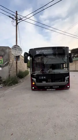 Dibinə kimi😁 PS:QABAQ HİSSƏ AÇILIB ŞÜŞƏ SİLƏNLƏRƏ SU TÖKMƏK ÜÇÜN! #bakubus❤️ #işimizinbaşındayıq😎 #99JV726 #57 #BMCNEOCİTY 