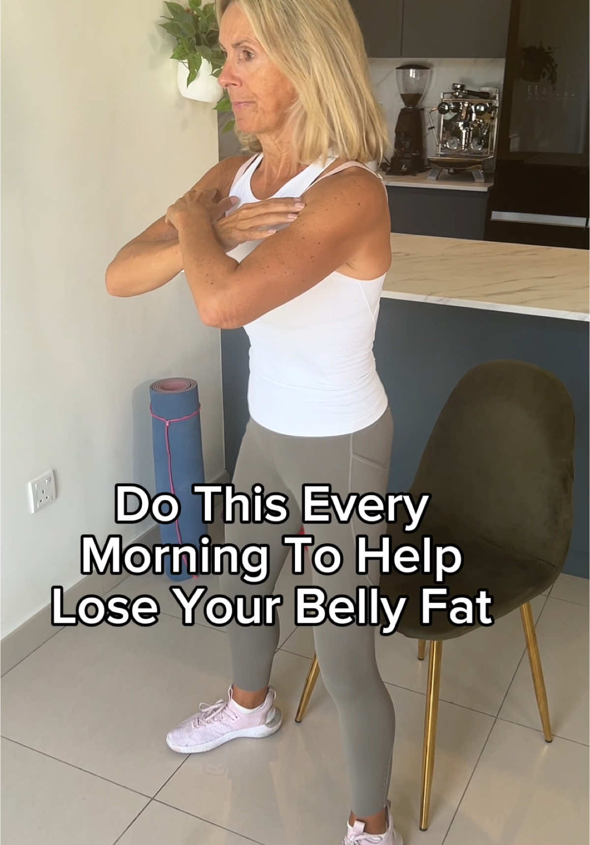 Do this easy workout as part of your weight loss plan. Always combine exercise with a good diet, removing processed carbs and sugar - and you will soon start to lose lbs 😊
