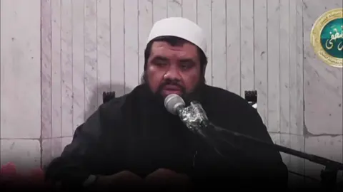 عندما حارب النبي جيشا كاملا 🤍 .  .  #صلي_على_النبي #الشيخ_سمير_مصطفي #اكتب_شيء_تؤجر_عليه🌿🕊 #اللهم_صلي_على_نبينا_محمد 