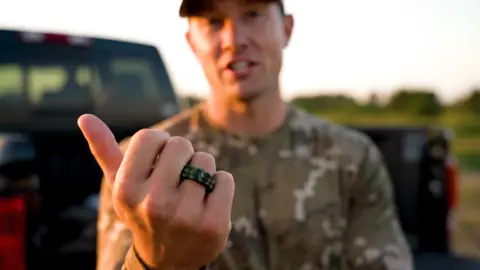 Tired Of Bulky And Uncomfortable Rings… I Put The Link Below To Groove Life’s Silicone Ring!👇 #tiktokmademebuyit #tiktokshop #hunting #ring #deerseason 