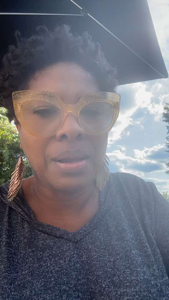 Good food, good mood @CAVA #mediterraneanfood #greatfood #healthyfoodinspo #blackwomenover50 #ugcfoodcreator 