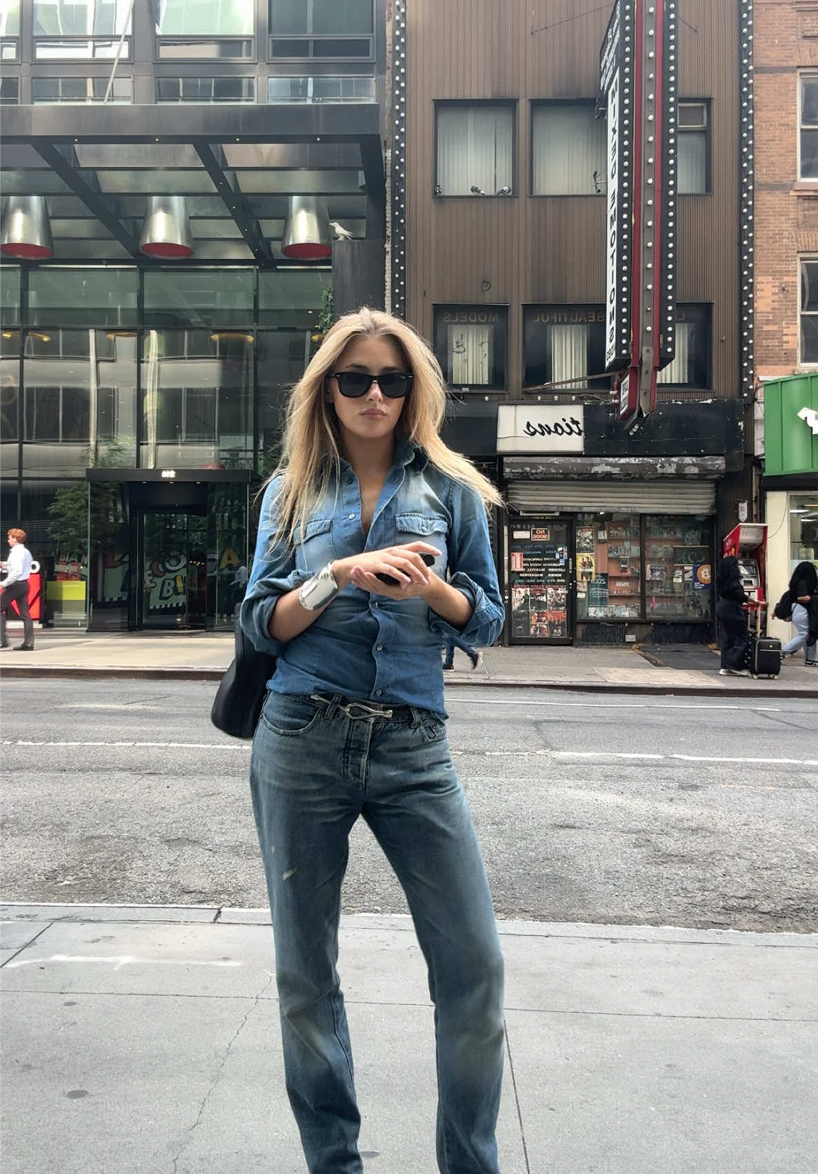 Quickest ootd ever bc im running around all day today but anyways denim on denim never fails 