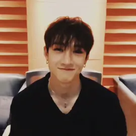 #bangchan : my birthday is on saturday yay  #straykids #stay #lixholic #fyp • dt @luka | 2min fanboy @n.xxle @𝓛𝓲 @Yentl ౨ৎ @reen𐙚 @Idk @Alisha 🍓— 𝝑𝝔 @sklixz @Gotak 