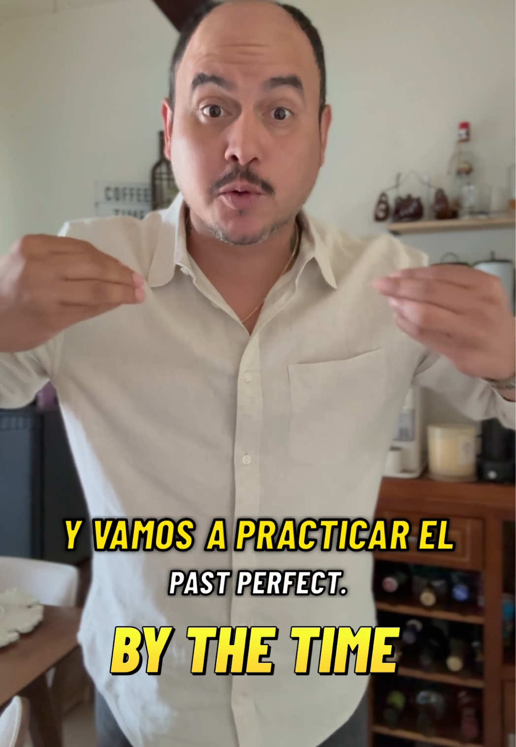 By the time : para cuando  By the time I woke up, everybody had left. Para Cuando desperté, todos se habían ido.  . . #english #englishlanguage #ingles 