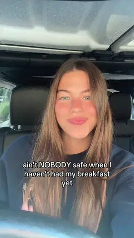 Need my breakfast. #breakfast #trending #aintnobodysafe #gogojuice #sabrinacarpenter 
