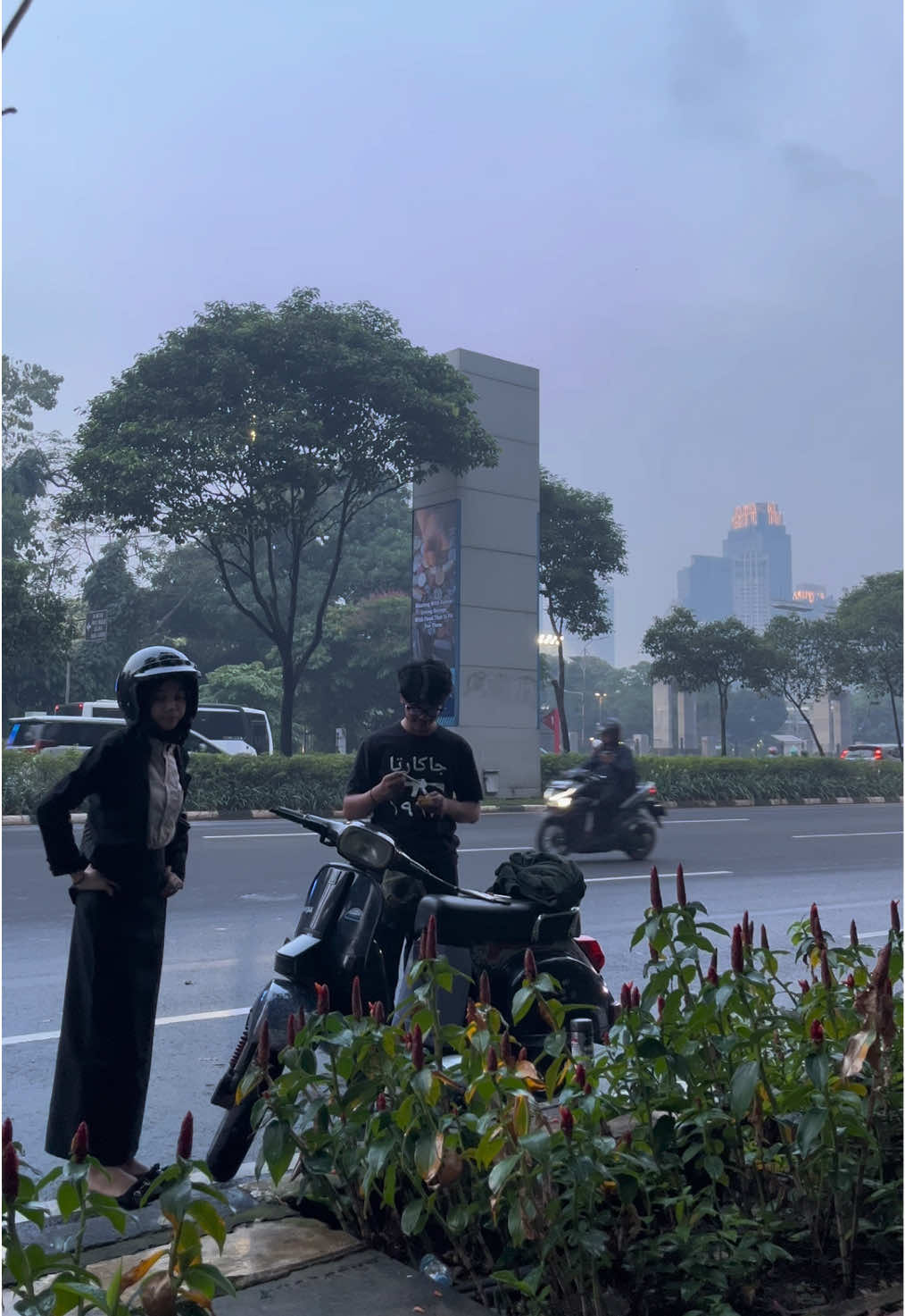 terimakasih sebesar dunia kepada patra (dan pemiliknya *cih) karena sudah survived dari struggle selama perjalanan sebelum aku interview, hebatnyaa 🤍🔗 — ace #vespaklasik  #vespaexclusive2 #vespabucin  #interview  #fyp 