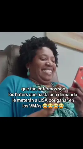 LISA hizo llorar a mucha gente, mas a ese fandom, y lo peor, es que son los tailandeses en contra de LISA, ay no #blackpink #lisa #lalisa #fyp 