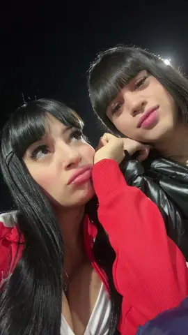 @agos_ok490 esto d estar sin novios nos hace mal😂