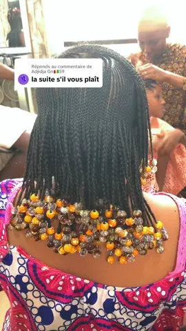 Réponse à @Adjidja Gn🇬🇳59 #pourtoi #capcu #viralsurtiktok #vues #debloquemesvue🥲🙏🏽 #viraltiktok #trend #trend2025 #creatorsearchinsights2025 #creator #follow #tresse #cheveuxnaturels #mode #coif #coiffurefacile #capcutvelocity 