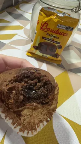 Bauducco me patrocina 🤎❤️💛 🤭😂 #bauducco #bolinho 