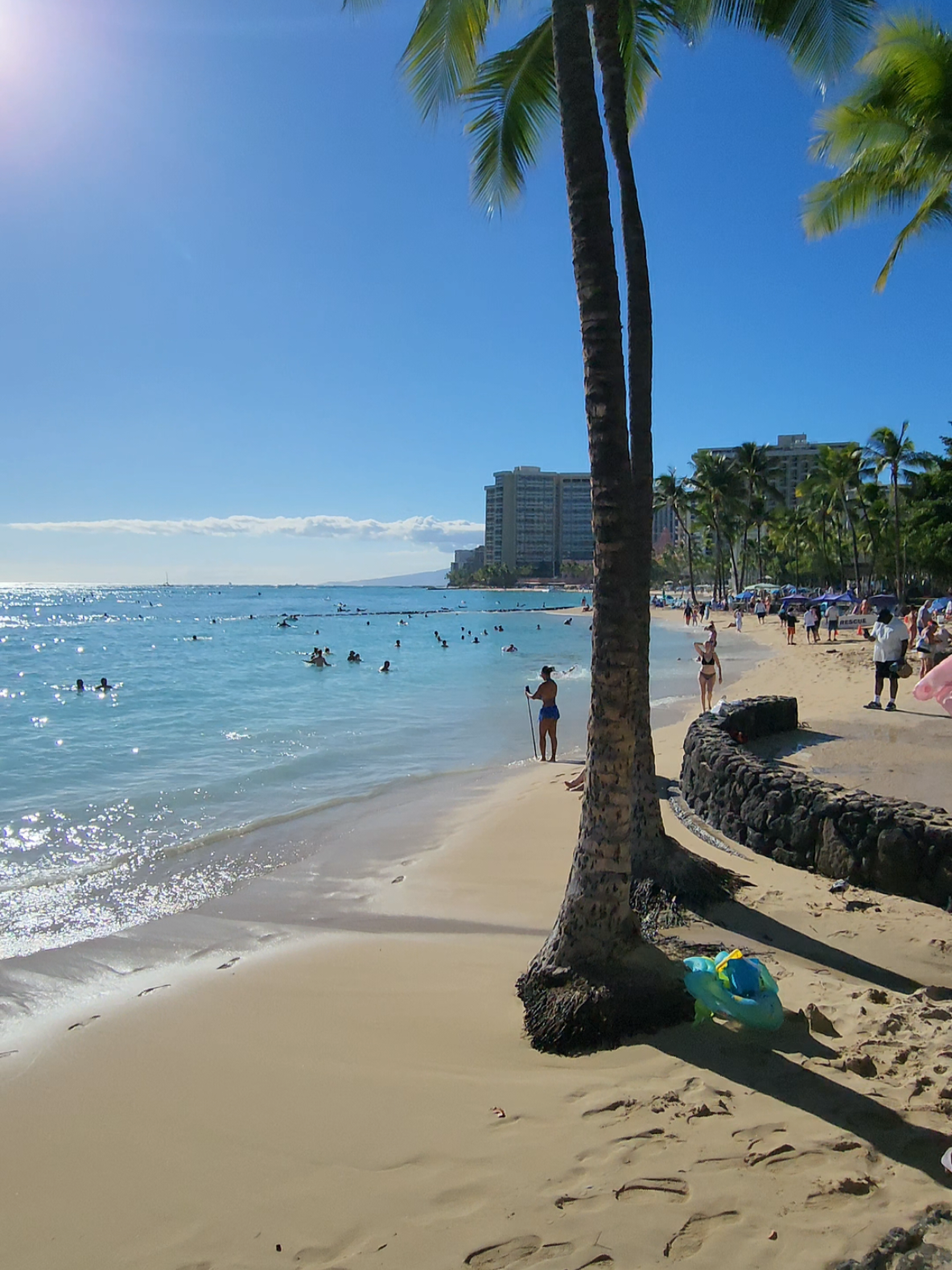Relaxing at the beach in Waikiki Hawaii  #waikiki #hawaii #beachday #traveltiktok #vacations 
