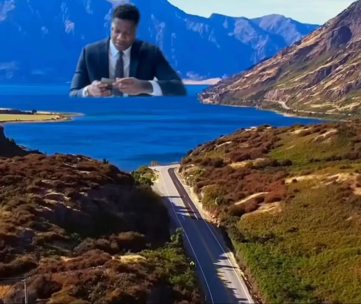 A estrada é mágica, longa e não tem fim É preciso ter vontade, energia e capacidade de criatividade, isso significa mostrar potencialidade humana para enfrentar o desafio legítimo para obter o seu sonho como um ser humano racional, deixando a dor e o sofrimento no coração face ao relacionamento entre nós seres humanos. Estar na Humanidade já é uma obra que Alá nos deu com enorme desafio, mesmo assim, queremos ignorar tudo isso, apesar desta realidade cruel, o relacionamento não é um Passaporte Diplomático e muito menos Elevador (onisciente) Blindado para alcançar a felicidade, porém sabemos que é obra humana e é possível acontecer um trágico acidente no caminho em busca da felicidade. Eu procuro sempre enfrentar desafio para atingir o meu desejo legítimo que deve transbordar em sonho da minha vida. Todos nós buscamos paixão, o amor e protecção.  Eu sei que ainda existem sérios riscos de vida para obter felicidade e paz social nas (nossas vidas). É só uma questão de tempo até chegar aquele momento especial esperado. Realmente, esse Dia nunca chegou para muitos e muitas aqui na Terra, falamos sobre o amor, felicidade e a paz enquanto estamos vivos/ vivas, sem lembrar de que os que já morreram também falavam sobre tudo isso, não obstante não termos a consciência plena que devemos aproveitar o máximo possível para viver sem perder tempo com critério da vida, perdemos o tempo em falar sobre desejos, vontades, regras, condições e ordens, sem viver o nosso momento na Terra, viemos a este mundo para enfrentar desafios e viver com obstáculos até morrer e que, cedo ou tarde, todos nós vamos deixar o Planeta Terra, a única certeza absoluta que temos hoje e teremos para sempre é que um dia vamos enfrentar a morte. Todos nós, sem excepção, ninguém vai ficar na Terra sem morrer um dia. É só uma questão de tempo para que a morte chegar. É mais fácil valorizarmos o que temos, com propósito e conexão com algo maior na Filosofia, Literatura e Arte, é o sentido da vida e fraternidade para com maior INSTITUIÇÃO do mundo, isto é, a FAMÍLIA.  Que o Eterno Alá esteja com todos nós aqui na Terra, em especial aqueles e aquelas que estão a sofrer com a tristeza e dor neste mundo da desgraça humana, que o (onisciente) abençoe todos / todas com a sua força de vina e graça.  Concluindo: afeto, carinho, responsabilidade e compromisso para com o próximo. Ninguém deve viver preso ou presa!!!! London  10 September 2025 Juvenal Cabi Na Una. 