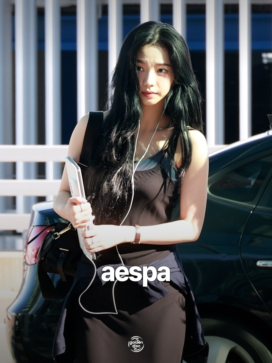 에스파, 매일 빛나는 그녀들 🎥 김현우 #aespa #카리나 #지젤 #닝닝 @aespa_official #공항패션 #공항패션 #GOLDENDISC #GOLDIcam