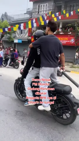Demo Nepal Tatanan Dunia Baru Pemerintah Yang Korup Akan Berhadapan dnegan rakyat  #demonepal #fypシ゚viral 