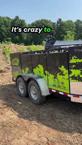 Do we stick with this one or upgrade? #caseconstructionequipment #fueltrailer #thundercreekequipment #850m 