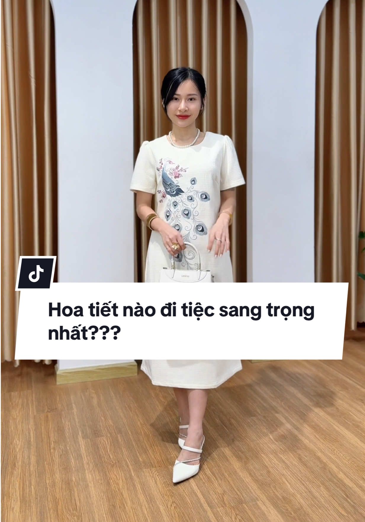 Đầm đi tiệc sang trọng #thieuhoa #thoitrangtrungnien #thoitrang #damdutiec 