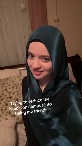 like please i have no friends 🫩🥀 what’s a friend? #fyp #hijabi #college #cringe 