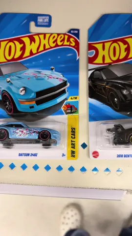 Hot wheel find today!!!! In mid day these where just chilling there#hotwheelscollector#hotwheels#fyp