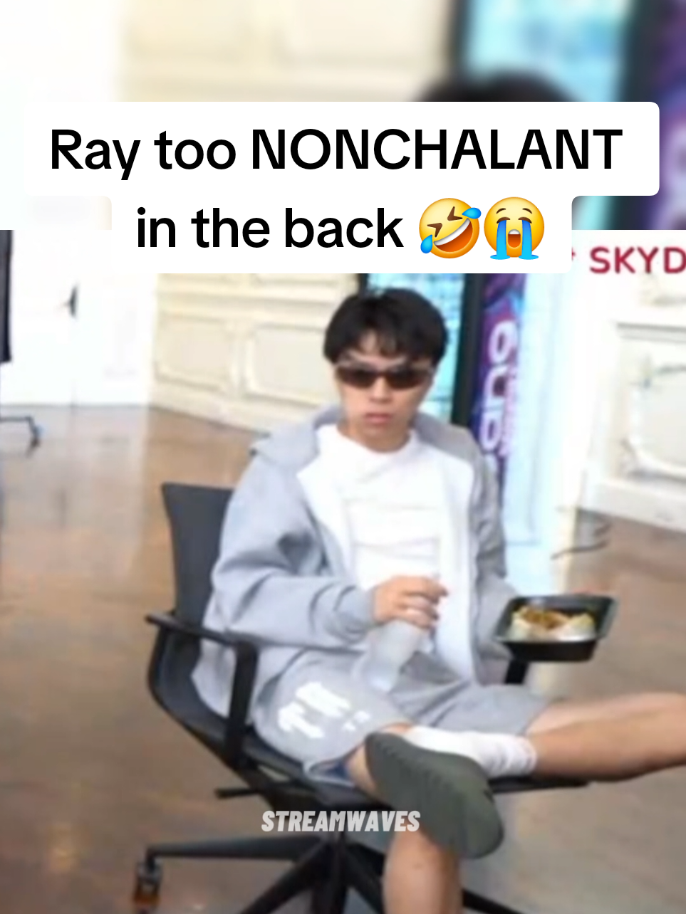 Ray too nonchalant  #kaicenat #mafiathon #fyp #foryoupage #rayasianboy 