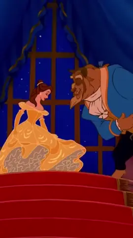 If pregnancy feels like living in a fairytale… you NEED this ✨👶 #beautyandthebump #somethingtherethatwasntthere #disneymagic #maternityfashion #pregnant 
