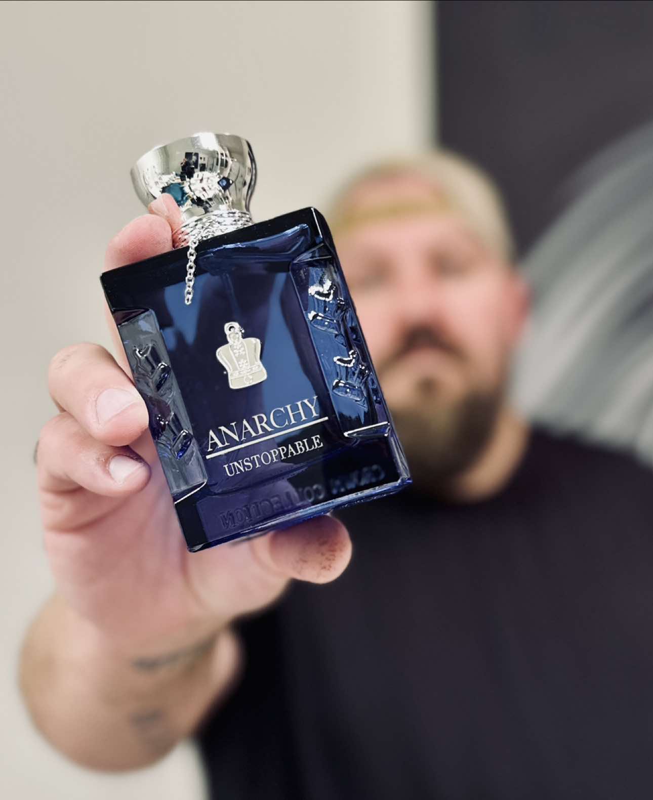 Be unstobbale with this fragrance!! Your next signature scent right heeere @LR LUXURY LLC 😮‍💨😮‍💨 #lrluxury #anarachyunstoppable #fyp #cologne #mensfragrance 
