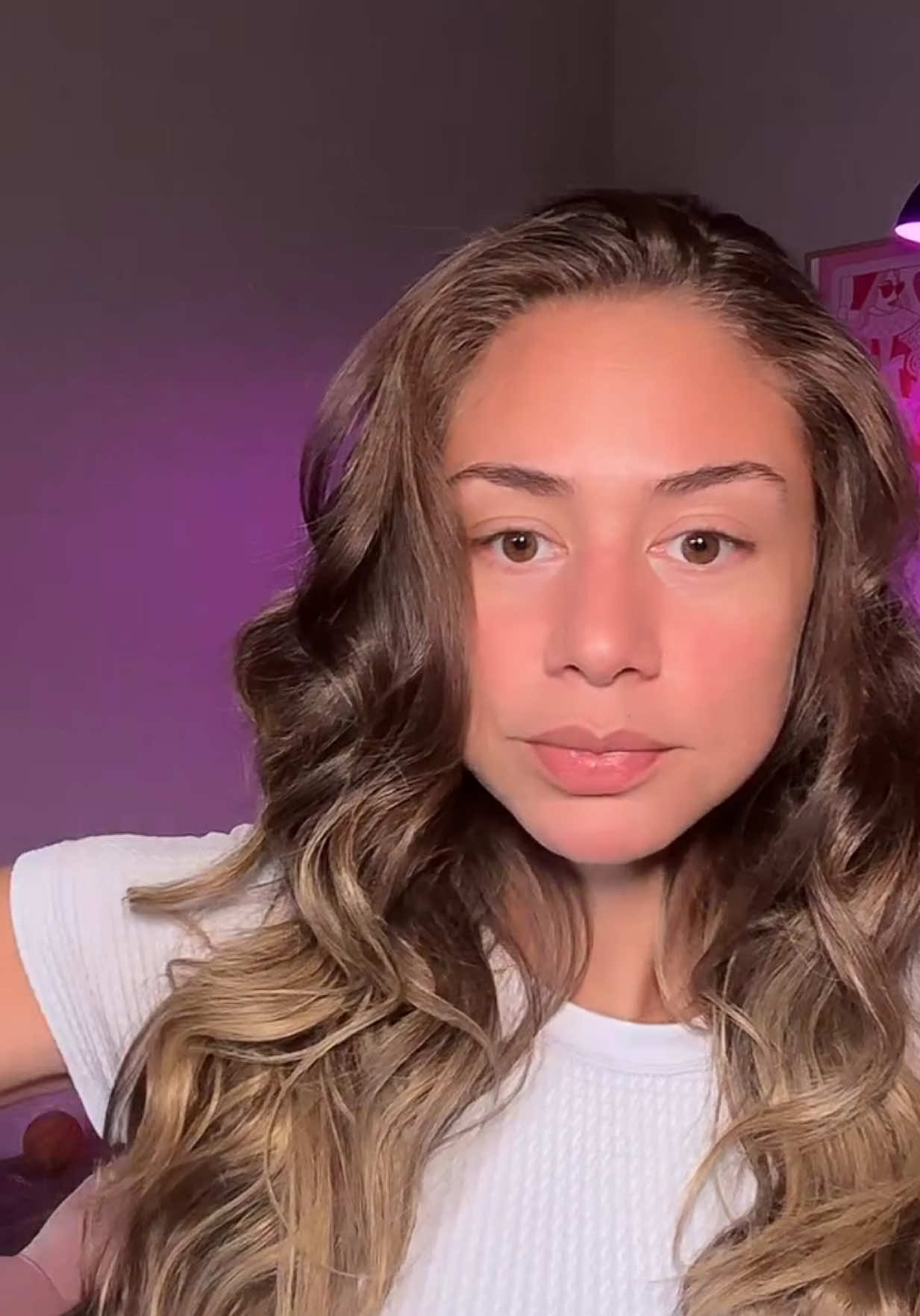 I was on TikTok live playing in my hair and it’s cute. @Vigorous Beauty sent the cutest hair clip ins over and it color matched well!! Girls - girls tap in with the hair tips? Please! 