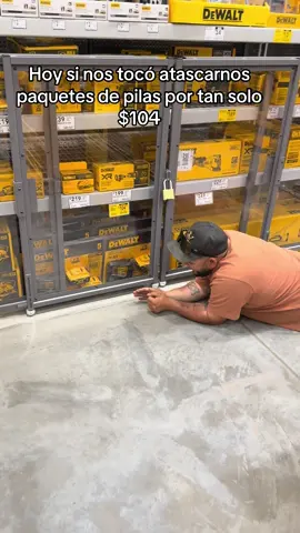 #nohaytruconohayfalla #dewaltools #clearencehomedepot #801lacasadelmuñeco 