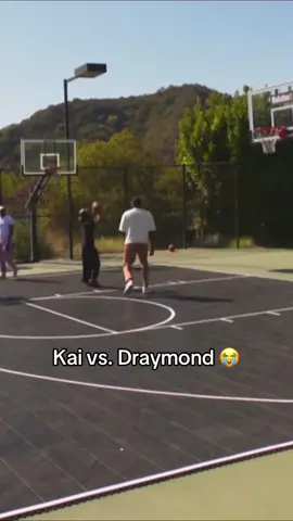 Draymond didn’t even contest Kai’s shot 💀 (via @Kai Cenat) #NBA #basketball #draymondgreen #kaicenat 