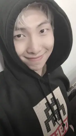cieee ada yg ulang tahun nihh 🤭🤭.  #namjoonbirthday #namjoonday #bts #fypシ #kpopfyp 