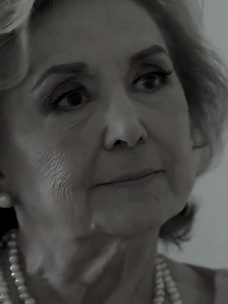 Eva Wilma está maravilhosa no filme Minha mãe minha filha, que fala sobre a doença de Alzheimer.#alzheimer #evawilma 