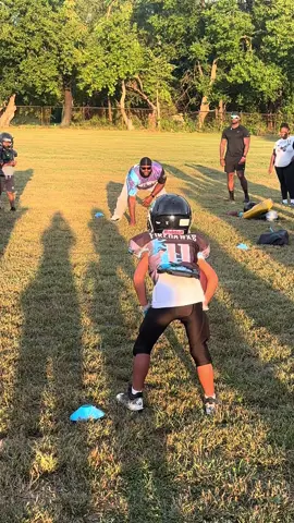 Family Fun on the field with 6U 