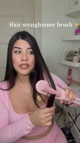 Best hair straightener brush by the best @wavytalkofficial #wavytalk #wavytalkhair #wavytalksteamlinepro #hairstraighteningbrush #cabellolacio 