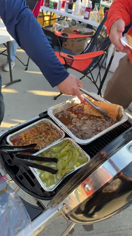 Chicago knows how to tailgate #tailgate #vikings #bears #chicago #soldierfield 