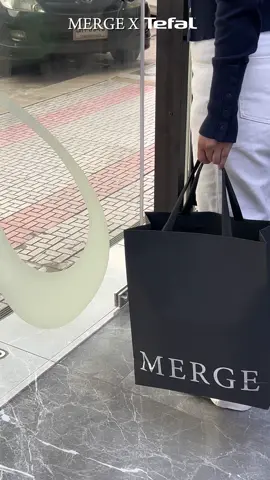 💋Girl Math : Spend 6,000.- (after the discount) on clothes and accessories at Merge, get a Tefal Access Steam worth 2,160.- for free… so technically I only spent less and get both of clothes, accessories and portable steam iron.  Actually, no — I spent none because wrinkle-free outfits = priceless 🧠💅🛍️  🔥เมื่อช้อปMERGE ครบ 6,000.- (หลังหักส่วนลด) รับฟรี Tefal เครื่องรีดถนอมผ้าแบบพกพา ACCESS STEAM POCKET รุ่น DT3030E0 1 เครื่อง *สินค้ามีจำนวนจำกัด*  🗓️1 SEP - 31 OCT 2025 #MergeOfficial #MergeFriends #MergexTefal #GirlMath 