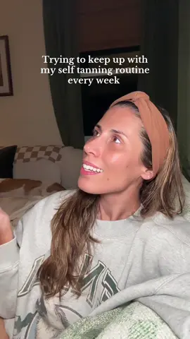 Love the look of self tanner, hate the process of self tanner. Highly recommend the @Loving Tan 2 hour express though 💅 #selftanner #selftanroutine #lovingtan 