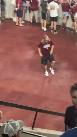 Gamecocks got him #thunderstruck 