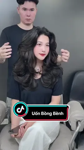 ☕ Một mái tóc mới – một năng lượng mới...Thu sang, Khuong Minh sẵn sàng để “hô biến” bạn thành phiên bản rực rỡ nhất. 💃🏼 #khuongminhhair #uốnthuầnchay #uốntóc #myhair #viral 