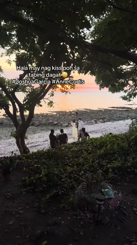 May nag kiss poh sa tabing dagat 😅 #AnneCurtis #JoshuaGarcia #itsokaytonotbeokayph #netflixph #behindthescenes 