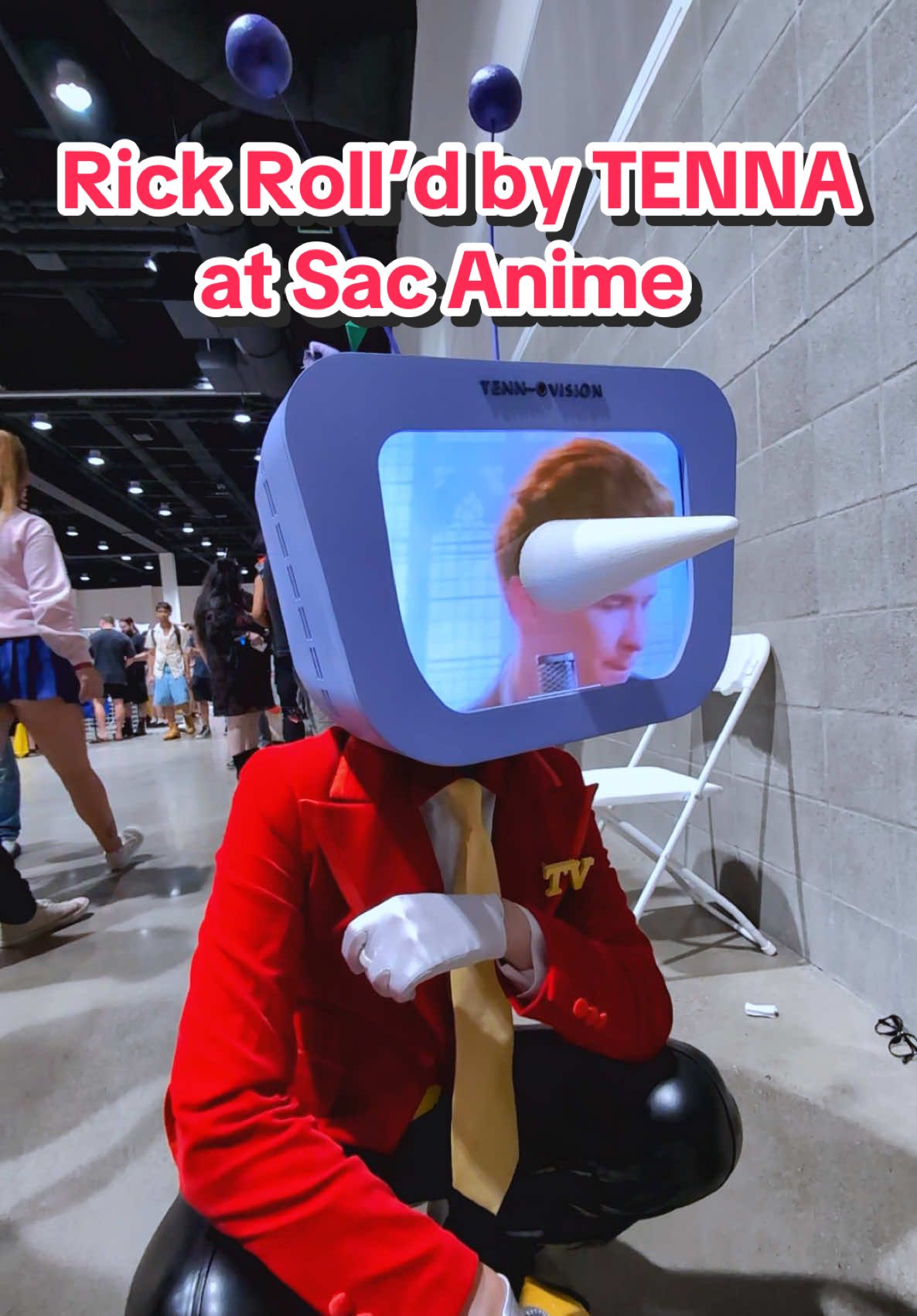 One of my favorite parts of the con was having people play SB64 only to be Rick Rolled 😈 Tenna absolutely would have that kind of humor if he had access to the internet lol  #tenna #tvhead #undertale #deltarune #cosplay 